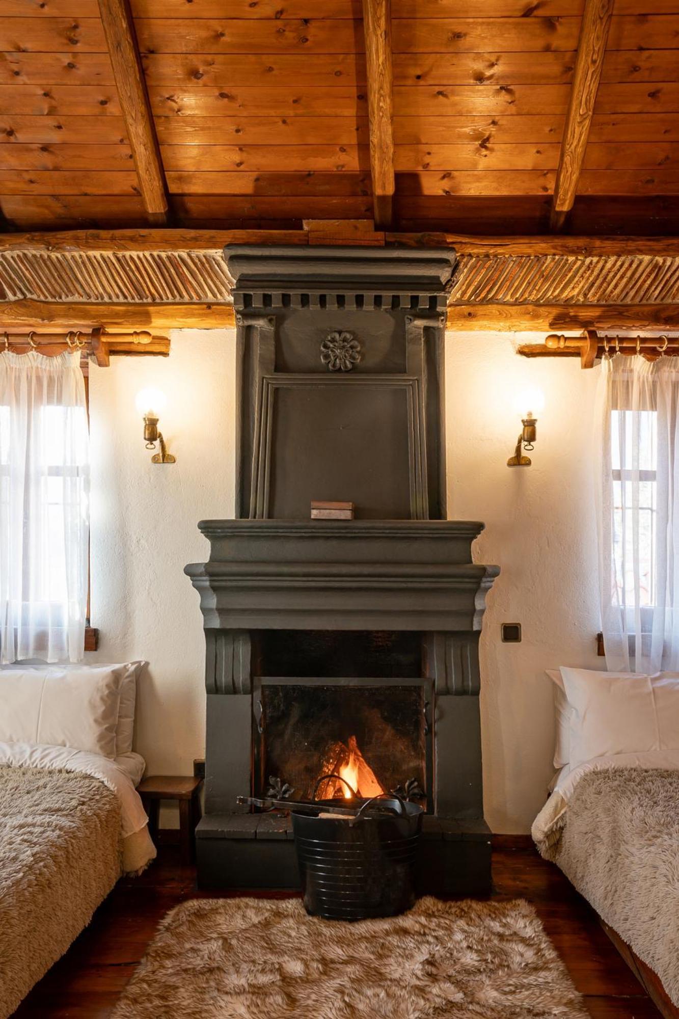 4 Seasons Premium Chalet Agios Athanasios  Eksteriør billede