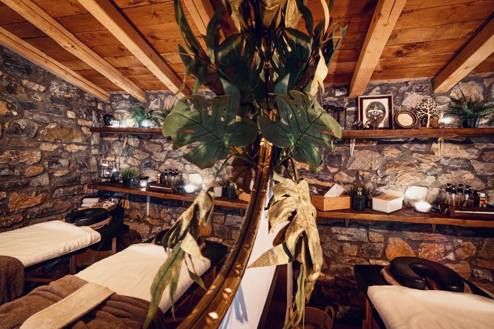4 Seasons Premium Chalet Agios Athanasios  Eksteriør billede