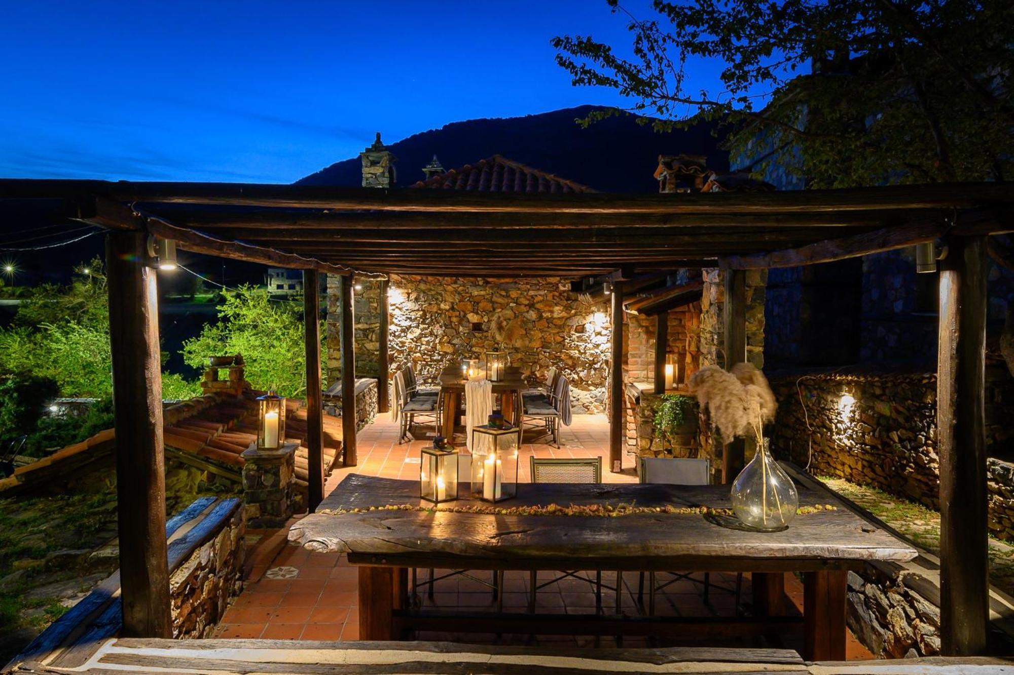 4 Seasons Premium Chalet Agios Athanasios  Eksteriør billede